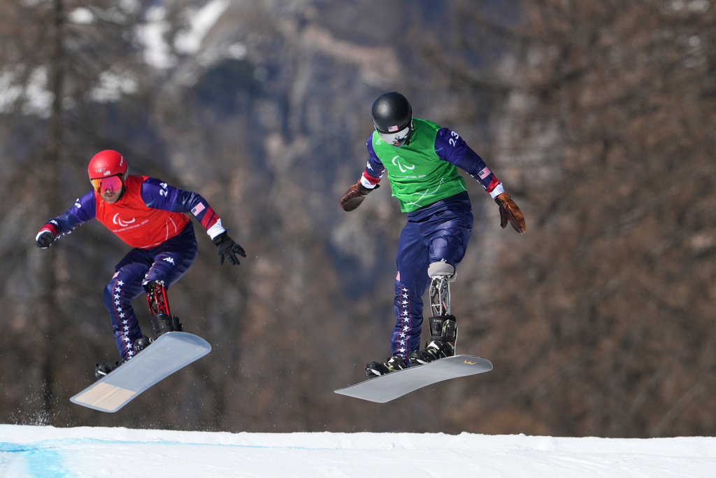 Schultz ending Para snowboarding career to focus on prosthetic gear